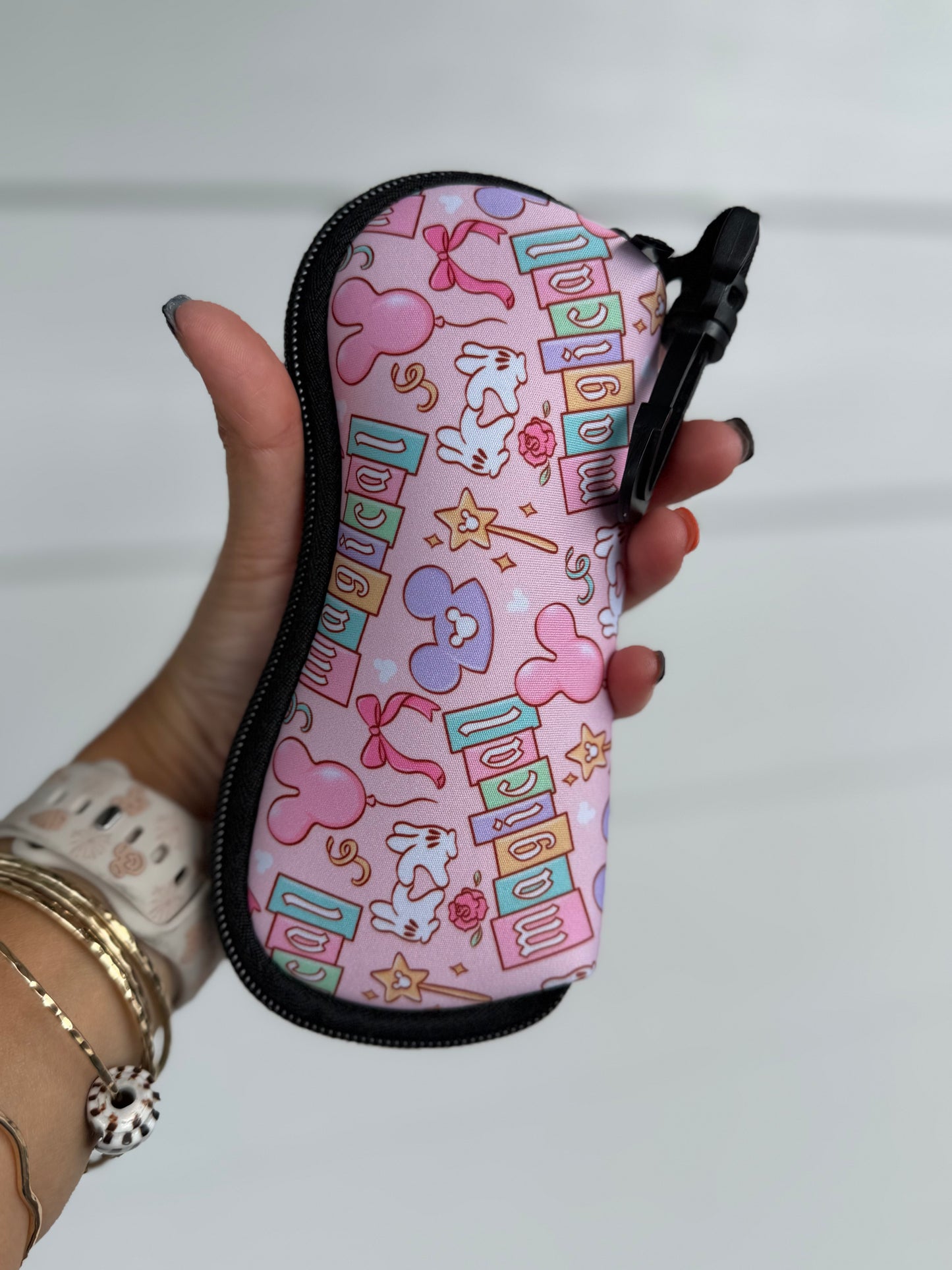 Neoprene Eyeglass Case w/Clip - Magical Pink
