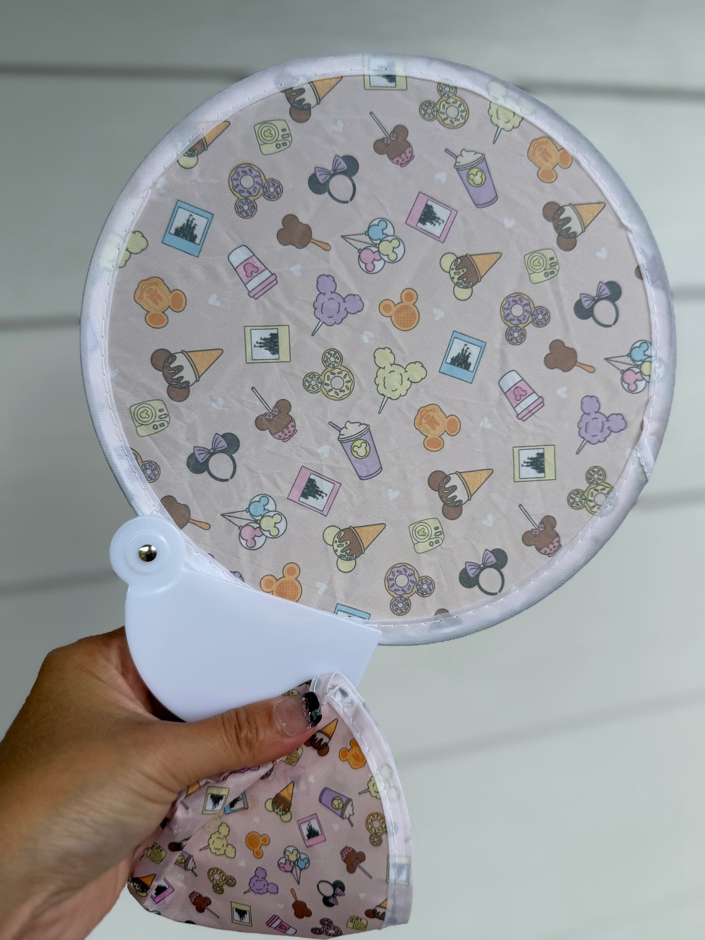 Compact Travel Fans - Snacks Pink