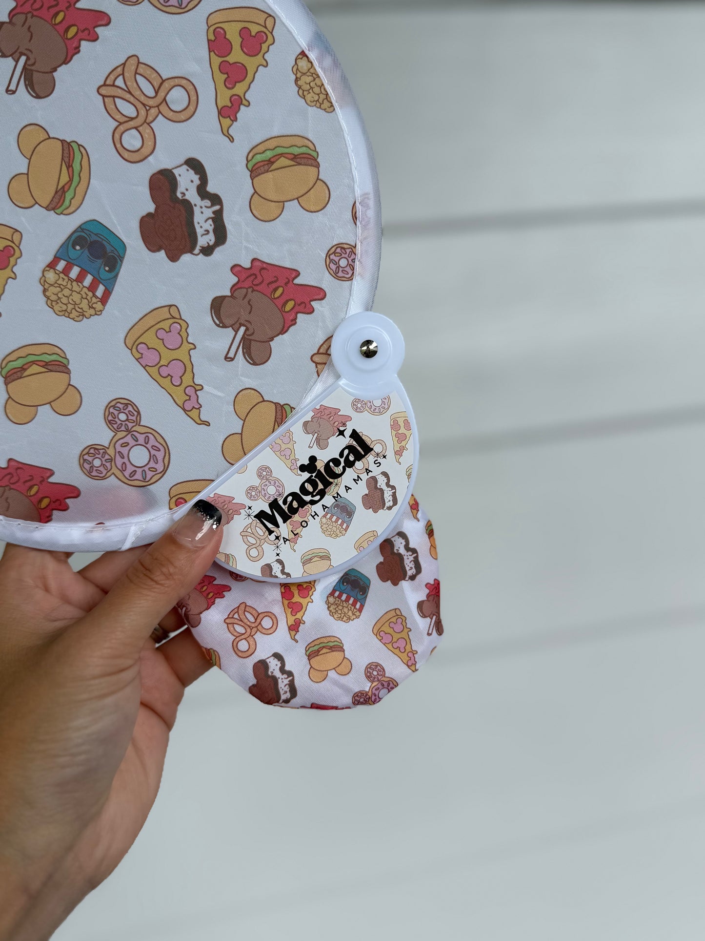 Compact Travel Fans - Snacks