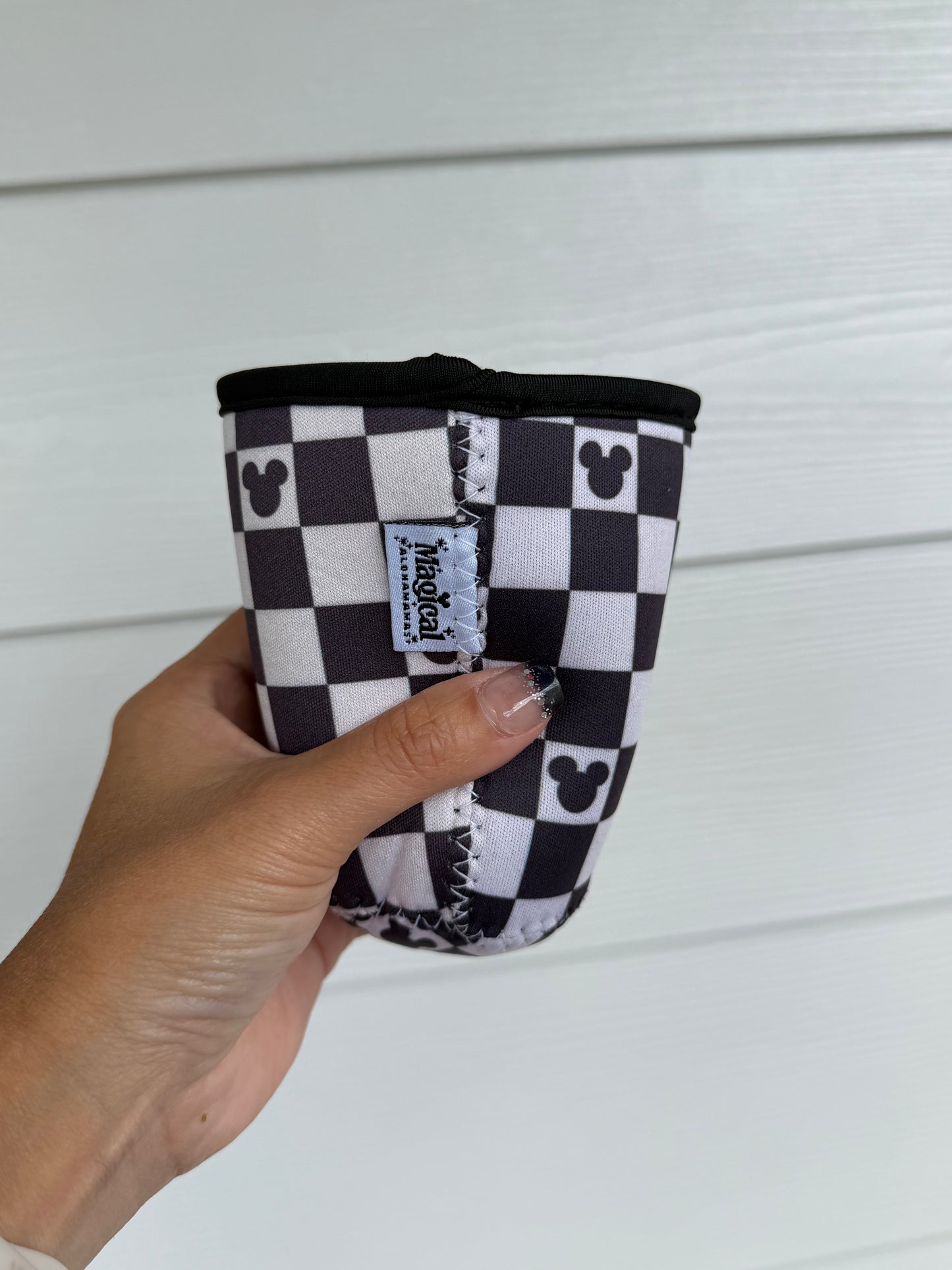 Koozie Sleeve - Black/White Mickey