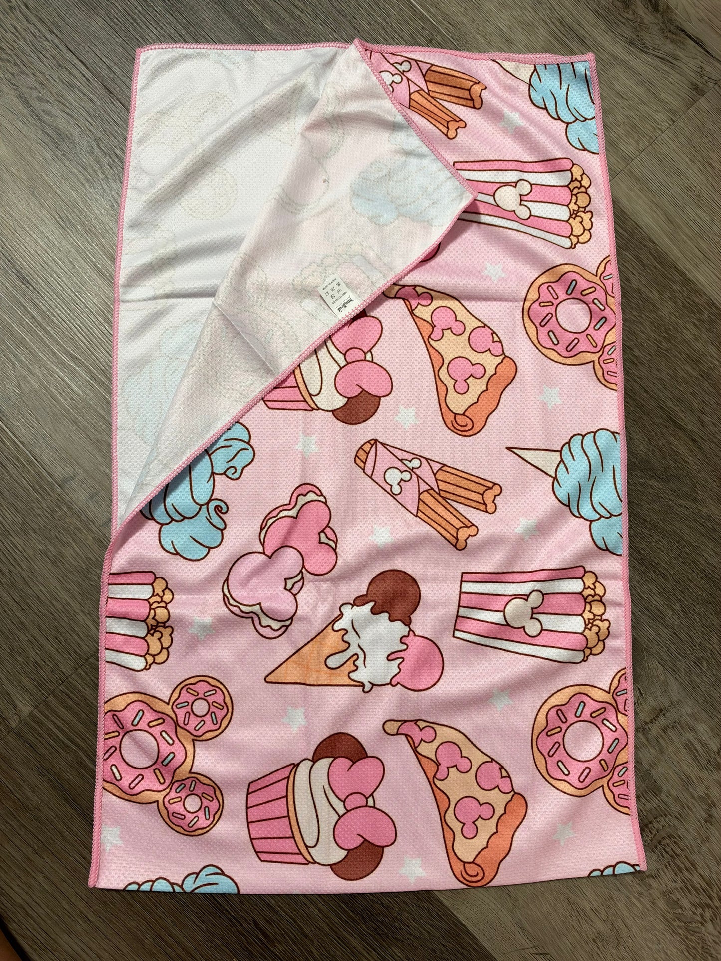 Cooling Towels - Magical Snacks
